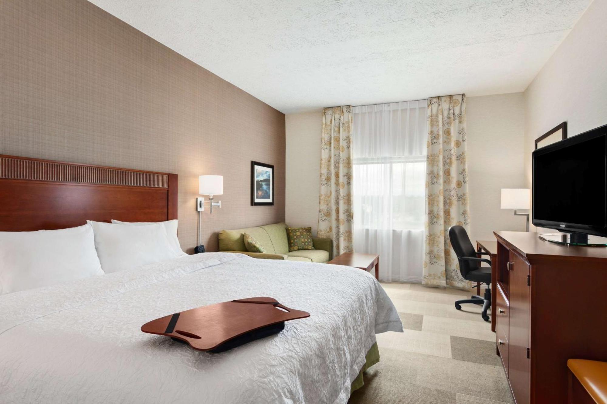 Hampton Inn Burlington - Colchester Eksteriør billede